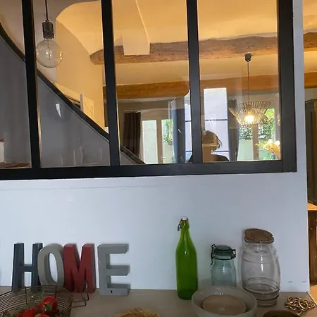 La Petite Maison De Manou Δωμάτια σε οικογενειακή κατοικία
