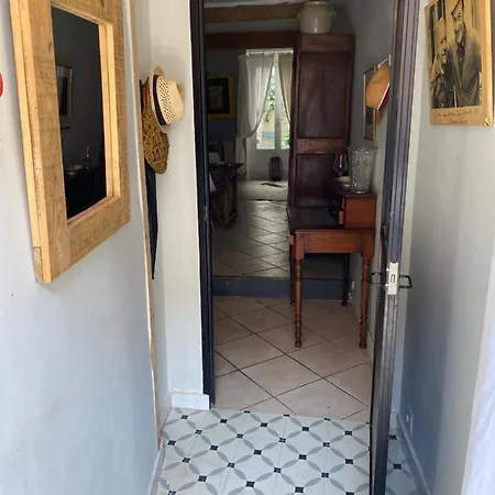 Homestay La Petite Maison De Manou Caunes-Minervois